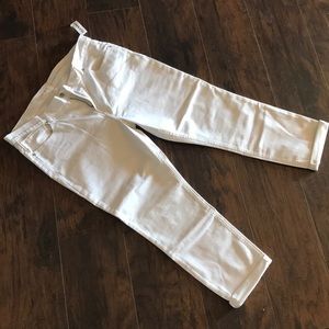 Old Navy boyfriend straight white pants